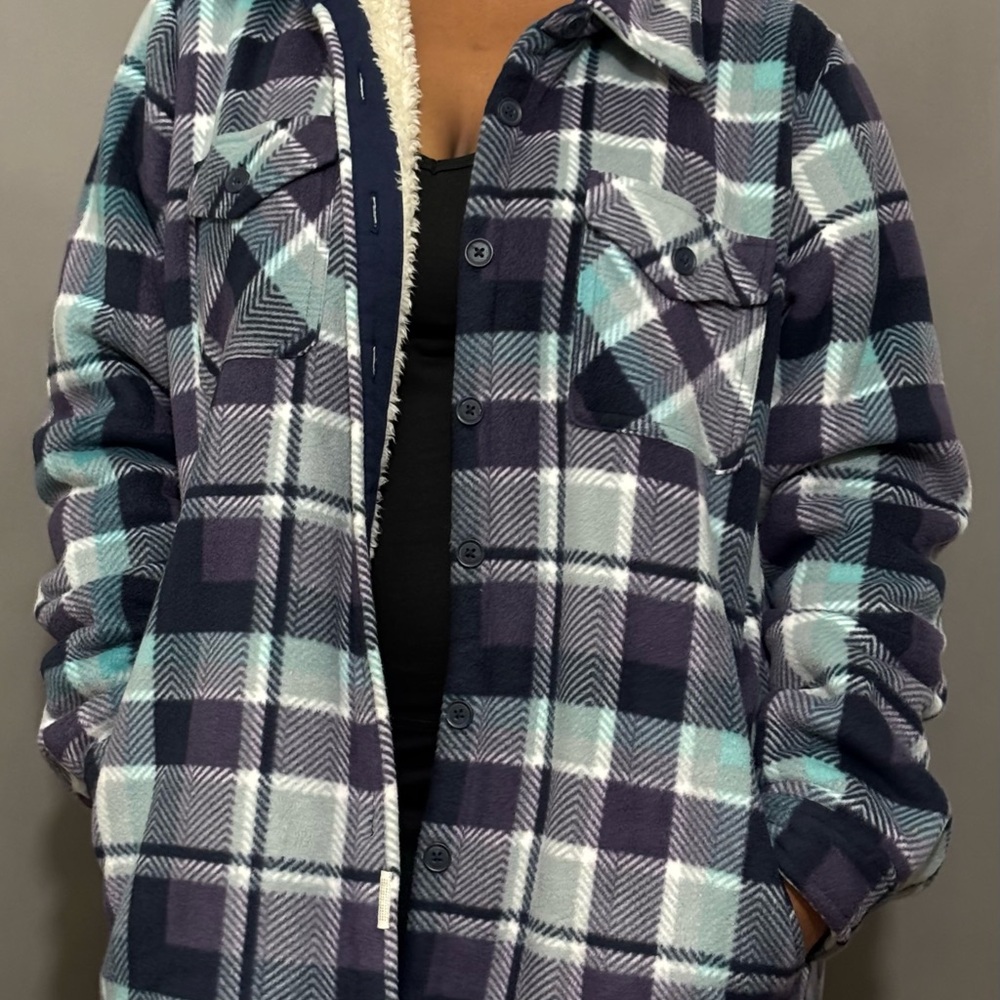 Soho Threads Cozy Sherpa Jacket - Picture 4 of 5